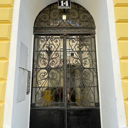 Centra And Simple To Reach Apartment Viena Exterior foto